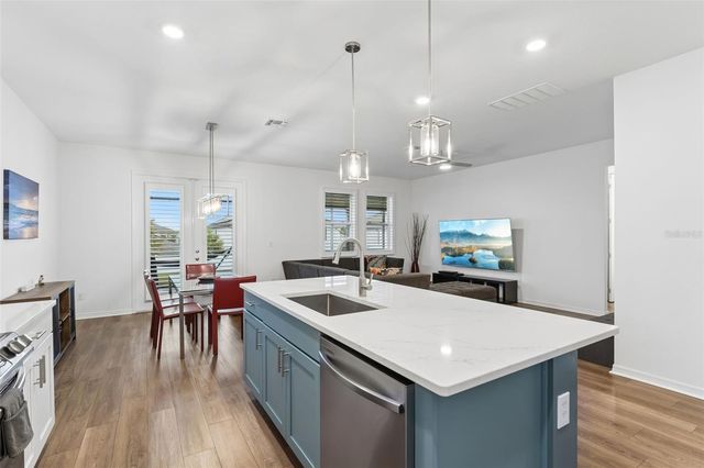 2322 ENDEAVOR WAY, Minneola, FL 34715