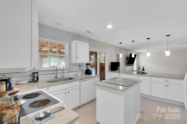 803 Southridge Drive, Monroe, NC 28112