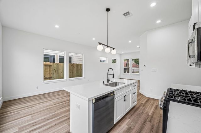 6415 Goforth Street, Houston, TX 77021