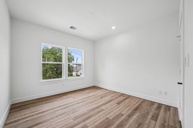 6415 Goforth Street, Houston, TX 77021