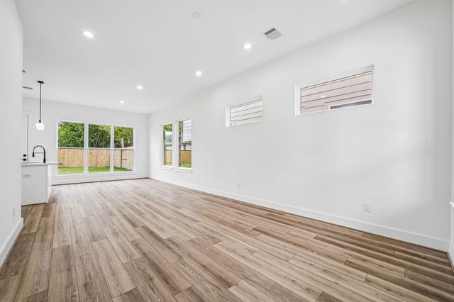 6415 Goforth Street, Houston, TX 77021