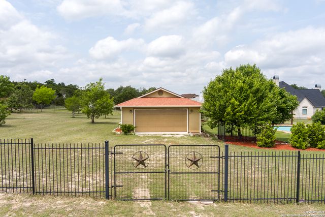460 Lantana Vw, Spring Branch, TX 78070
