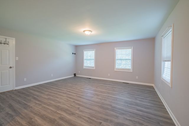 839 Old Elkton Pike, Fayetteville, TN 37334