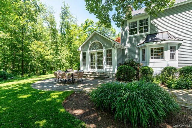 14 Salem Hill Road, South Salem, NY 10590
