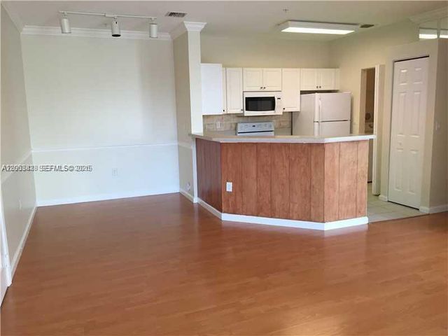 4704 SW 160th Avenue 222, Miramar, FL 33027