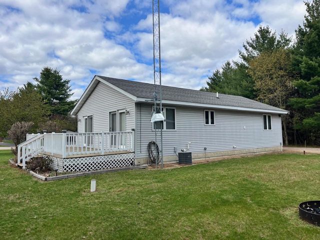 1931 Beaver Lane, Arkdale, WI 54613