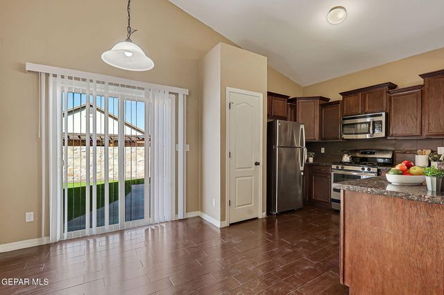 7257 COPPER TRAIL Avenue, El Paso, TX 79934