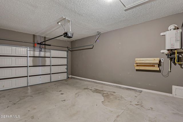 7257 COPPER TRAIL Avenue, El Paso, TX 79934