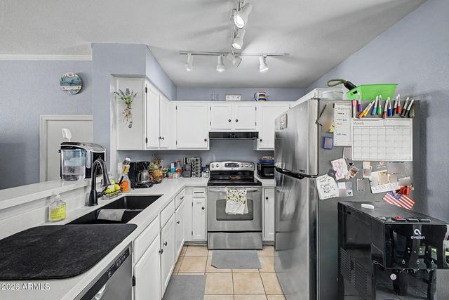1961 N HARTFORD Street 1057, Chandler, AZ 85225