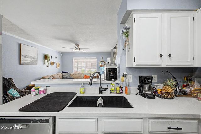 1961 N HARTFORD Street 1057, Chandler, AZ 85225