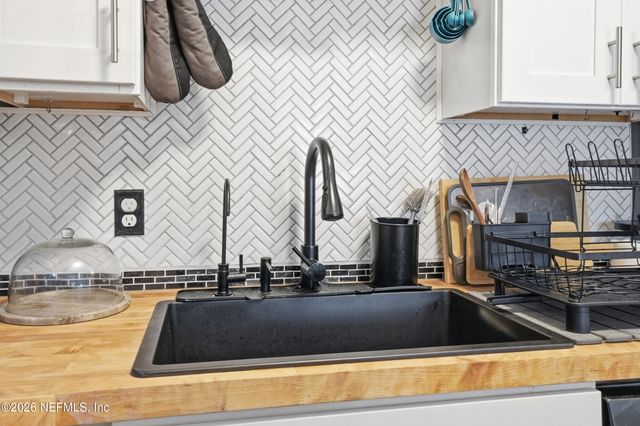 2204 PATOU Drive W, Jacksonville, FL 32210