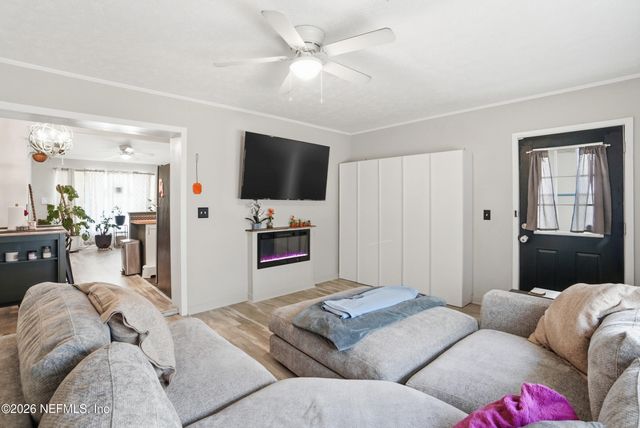 2204 PATOU Drive W, Jacksonville, FL 32210