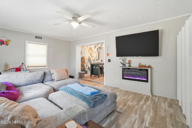 2204 PATOU Drive W, Jacksonville, FL 32210