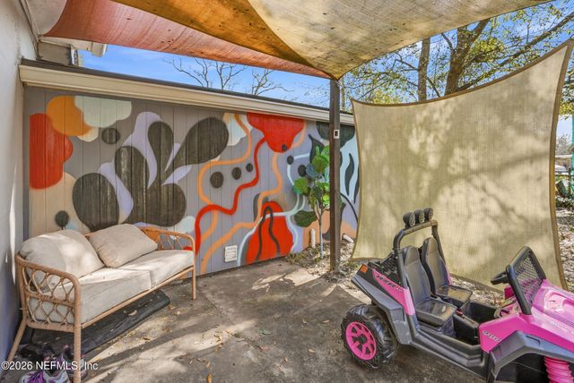 2204 PATOU Drive W, Jacksonville, FL 32210