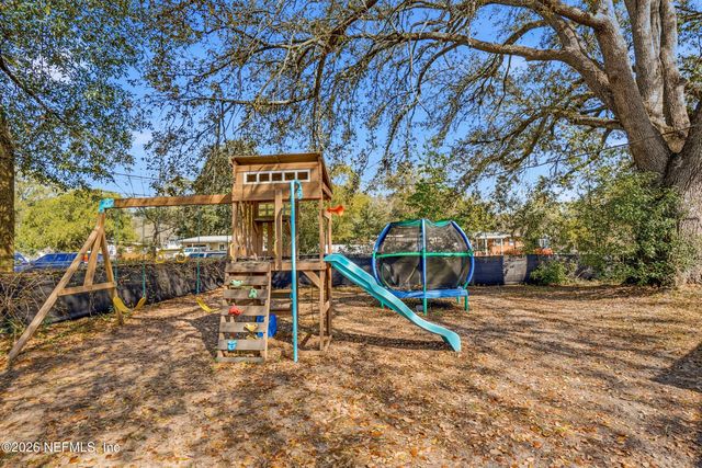 2204 PATOU Drive W, Jacksonville, FL 32210