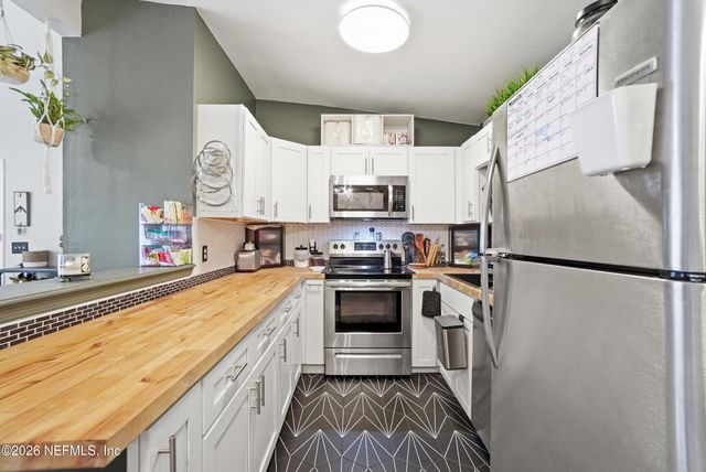 2204 PATOU Drive W, Jacksonville, FL 32210