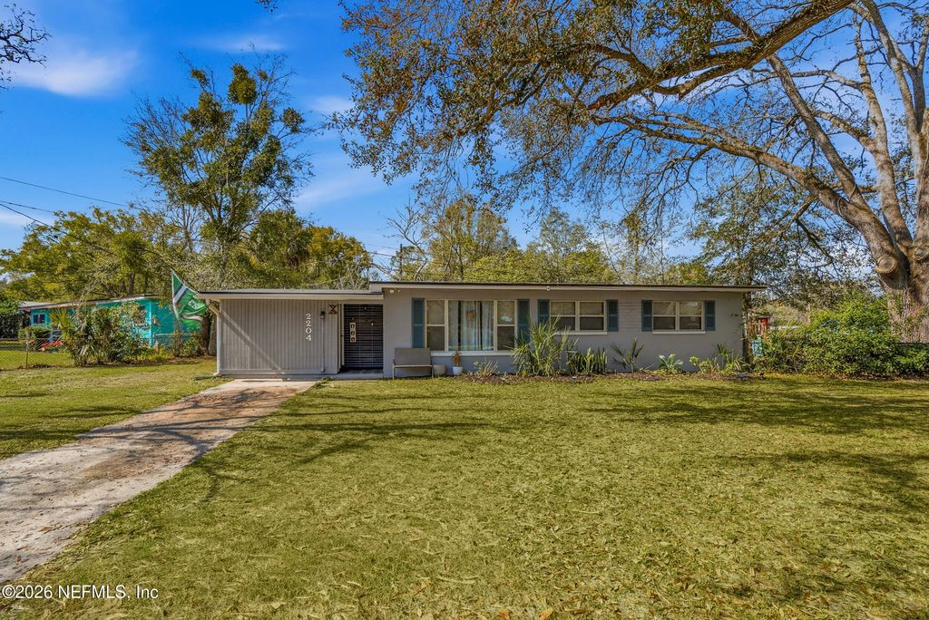 2204 PATOU Drive W, Jacksonville, FL 32210