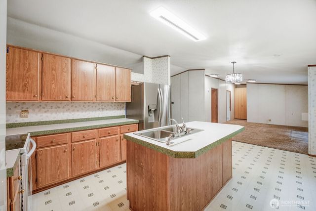 21402 130th Street E, Bonney Lake, WA 98391