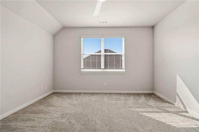 5401 SW Firethorn Lane, Bentonville, AR 72713