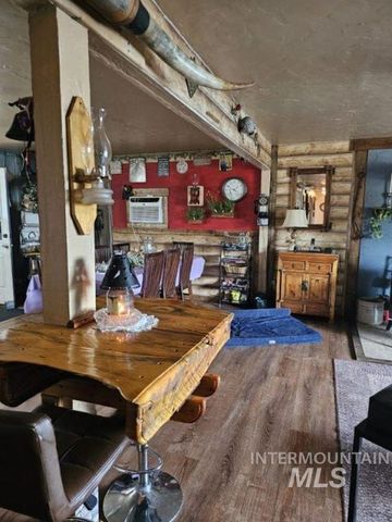560 Pleasant Acres, Weippe, ID 83553