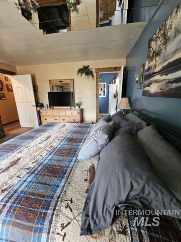 560 Pleasant Acres, Weippe, ID 83553