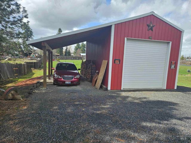 560 Pleasant Acres, Weippe, ID 83553