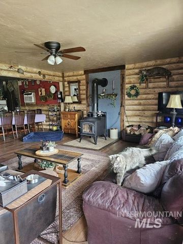 560 Pleasant Acres, Weippe, ID 83553