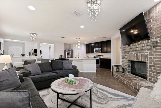 9110 Canter Horse, San Antonio, TX 78254
