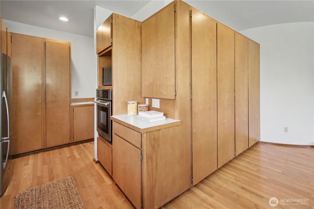 3330 N Narrows Drive, Tacoma, WA 98407
