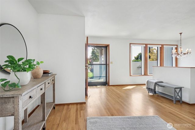 3330 N Narrows Drive, Tacoma, WA 98407