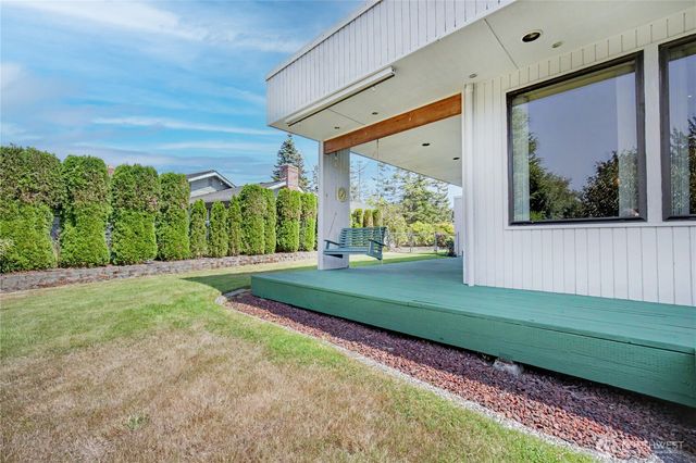 3330 N Narrows Drive, Tacoma, WA 98407