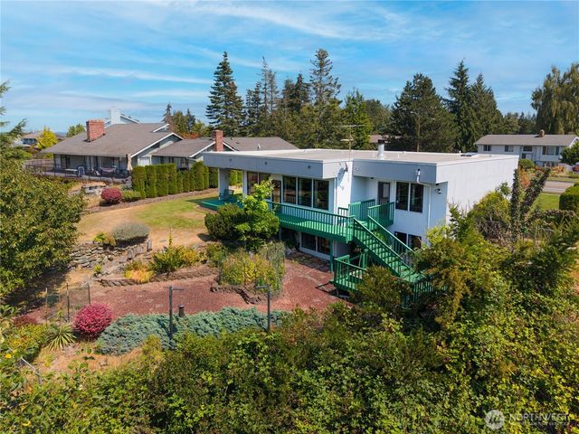 3330 N Narrows Drive, Tacoma, WA 98407