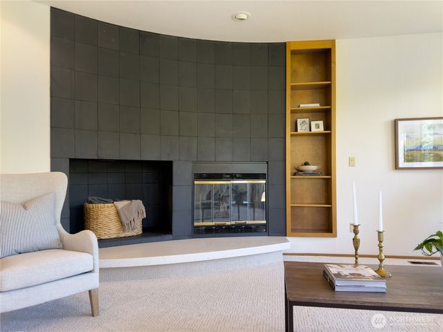 3330 N Narrows Drive, Tacoma, WA 98407