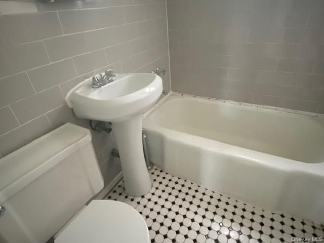 260-23 Langston Avenue A-2, Glen Oaks, NY 11004