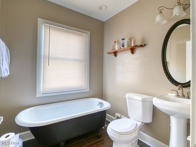 3389 W 127th Street, Cleveland, OH 44111