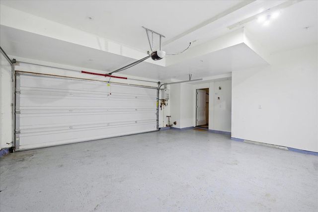 631 True Wind Way 203, Redwood City, CA 94063