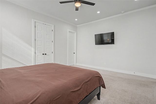 1902 Nomas Street, Dallas, TX 75212