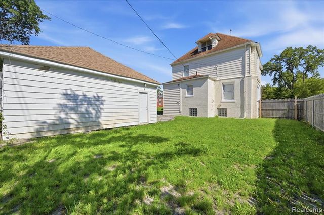 285 Owen Street, Detroit, MI 48202