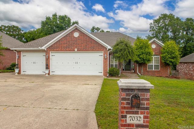 7032 Gap Ridge Drive, Sherwood, AR 72120