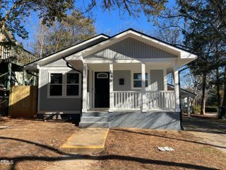 102 Saint Augustine Street, Raleigh, NC 27610