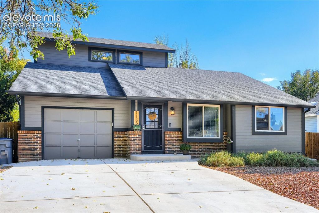 1135 Greenbrier Drive, Colorado Springs, CO 80916 — photo 3