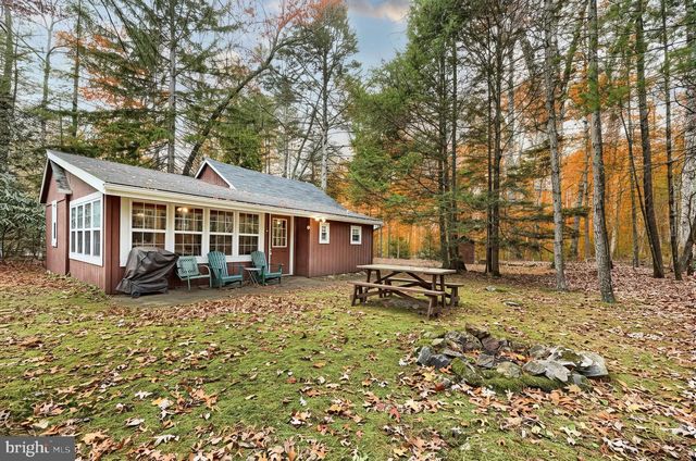 460 ROCKY MOUNTAIN ROAD, Fayetteville, PA 17222