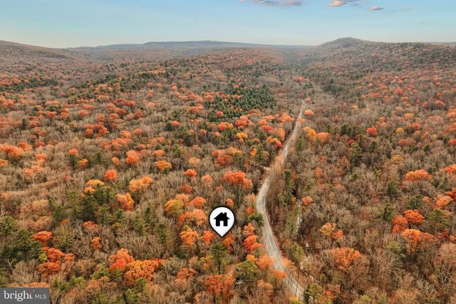 460 ROCKY MOUNTAIN ROAD, Fayetteville, PA 17222