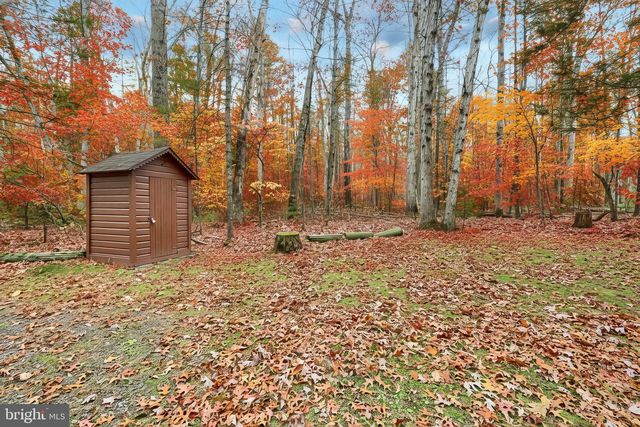 460 ROCKY MOUNTAIN ROAD, Fayetteville, PA 17222