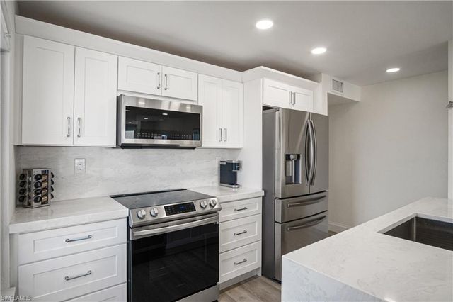 25820 Hickory BLVD 301, Bonita Springs, FL 34134