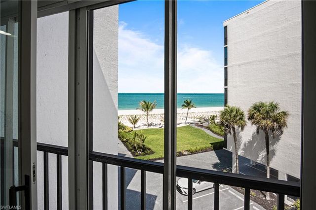 25820 Hickory BLVD 301, Bonita Springs, FL 34134