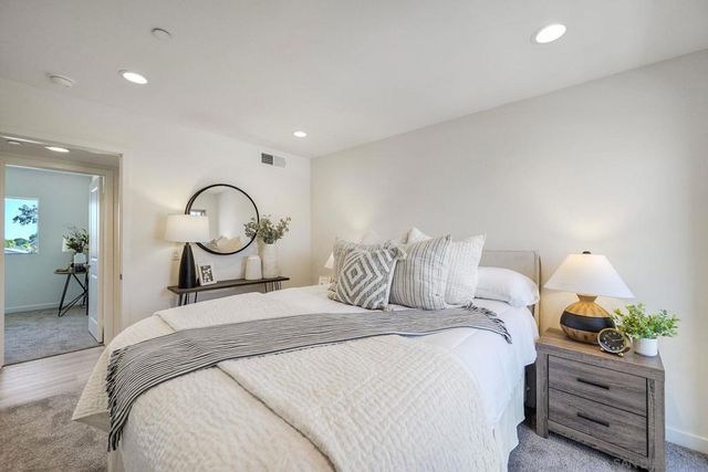 2240 Calle Chanate, San Diego, CA 92139