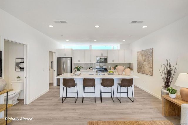 2240 Calle Chanate, San Diego, CA 92139