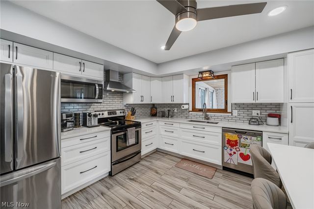 5520 Ralston Drive, Parma, OH 44129