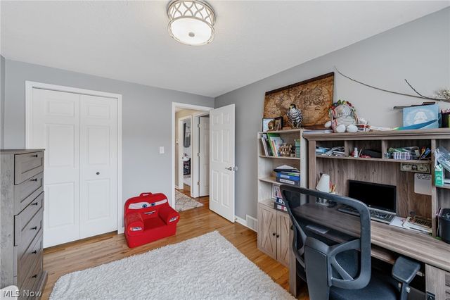5520 Ralston Drive, Parma, OH 44129